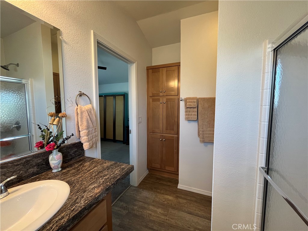 44725 E 74 Highway 174 Property Photo 11