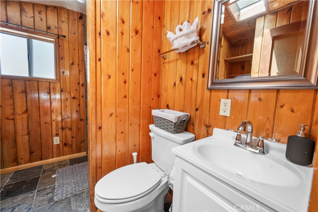 920 Tinkerbell Property Photo 24