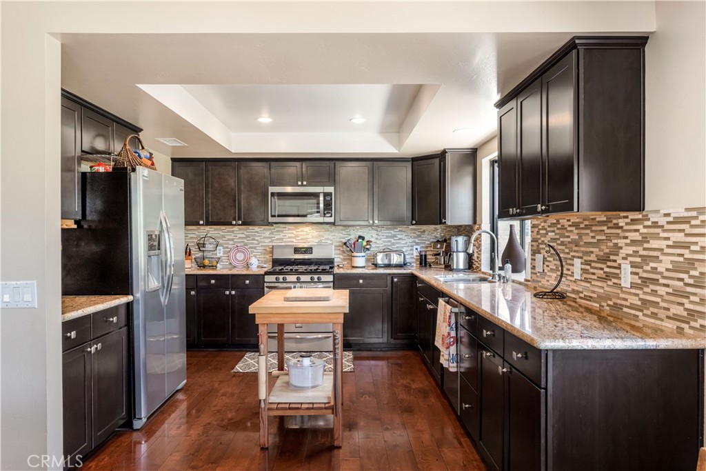 1691 Pepper Tree Property Photo 12