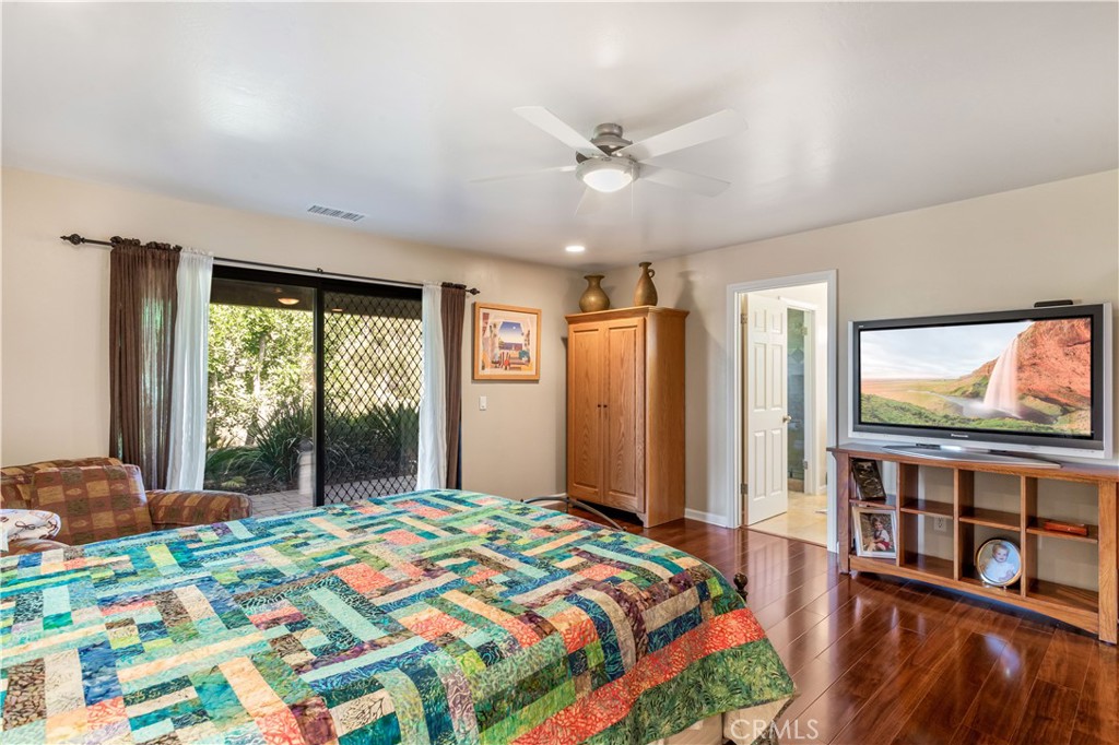 1691 Pepper Tree Property Photo 16