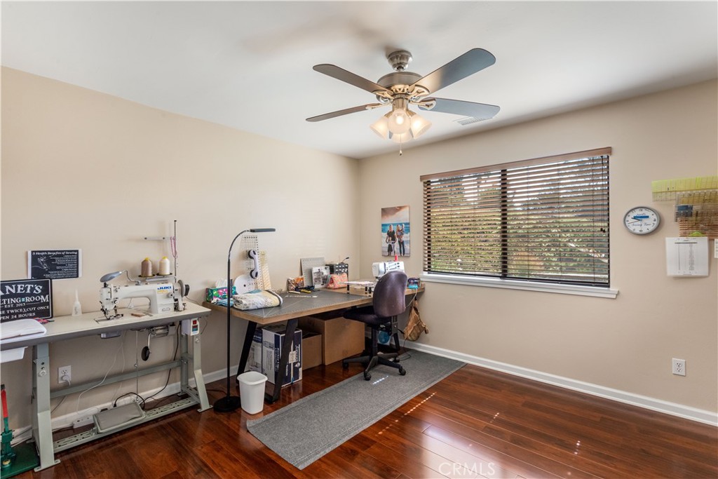 1691 Pepper Tree Property Photo 23