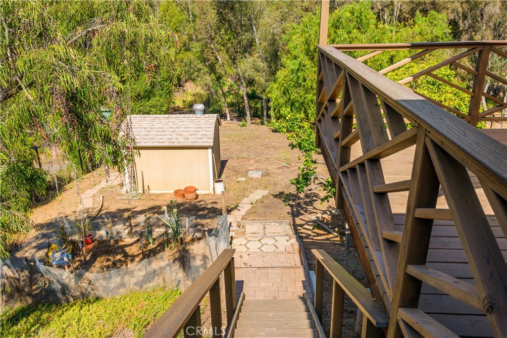 1691 Pepper Tree Property Photo 33