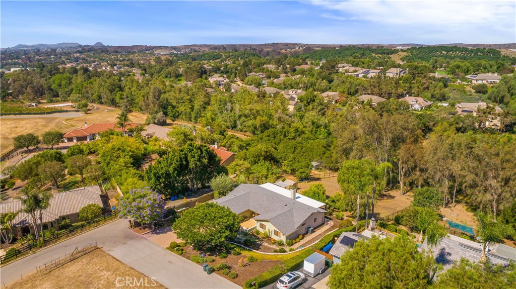 1691 Pepper Tree Property Photo 48