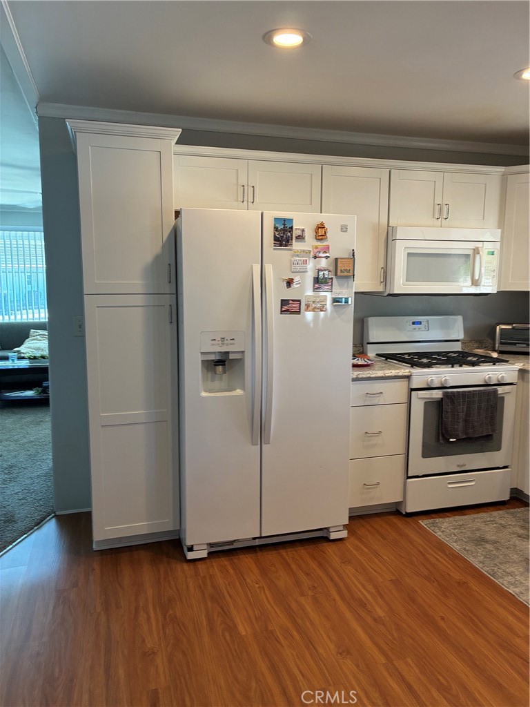 996 San Francisco Property Photo 6