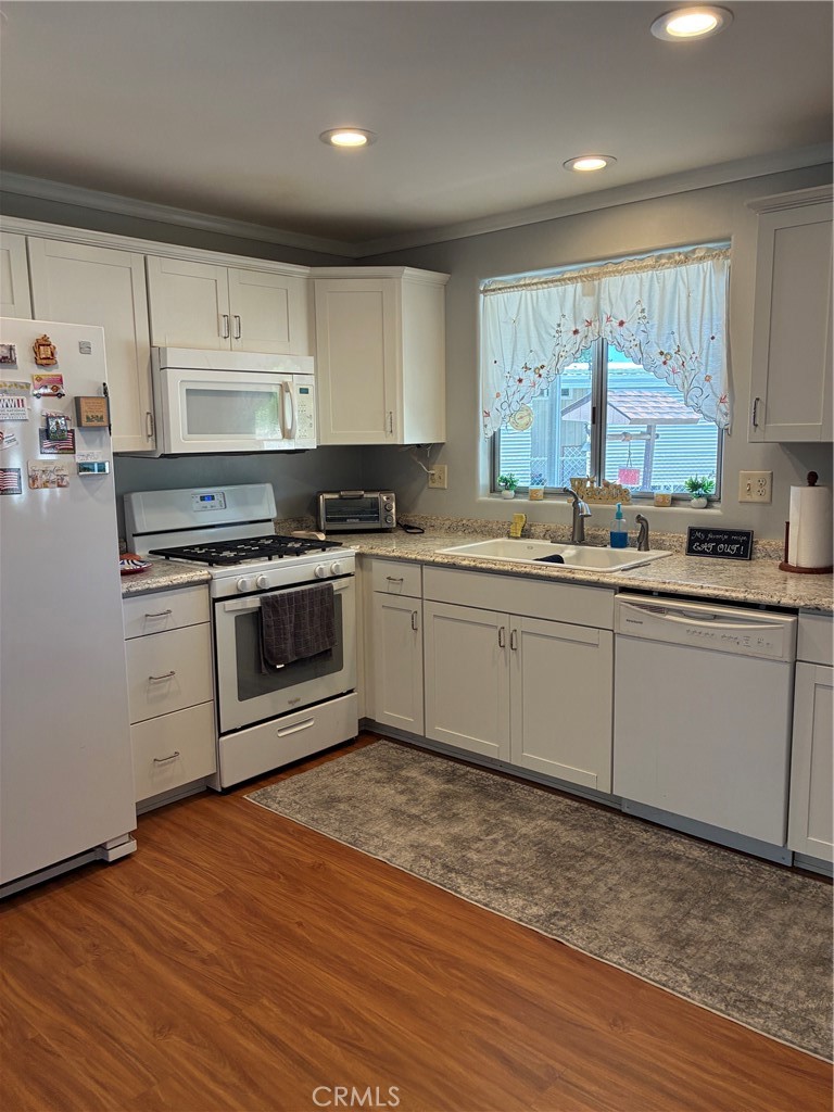 996 San Francisco Property Photo 7