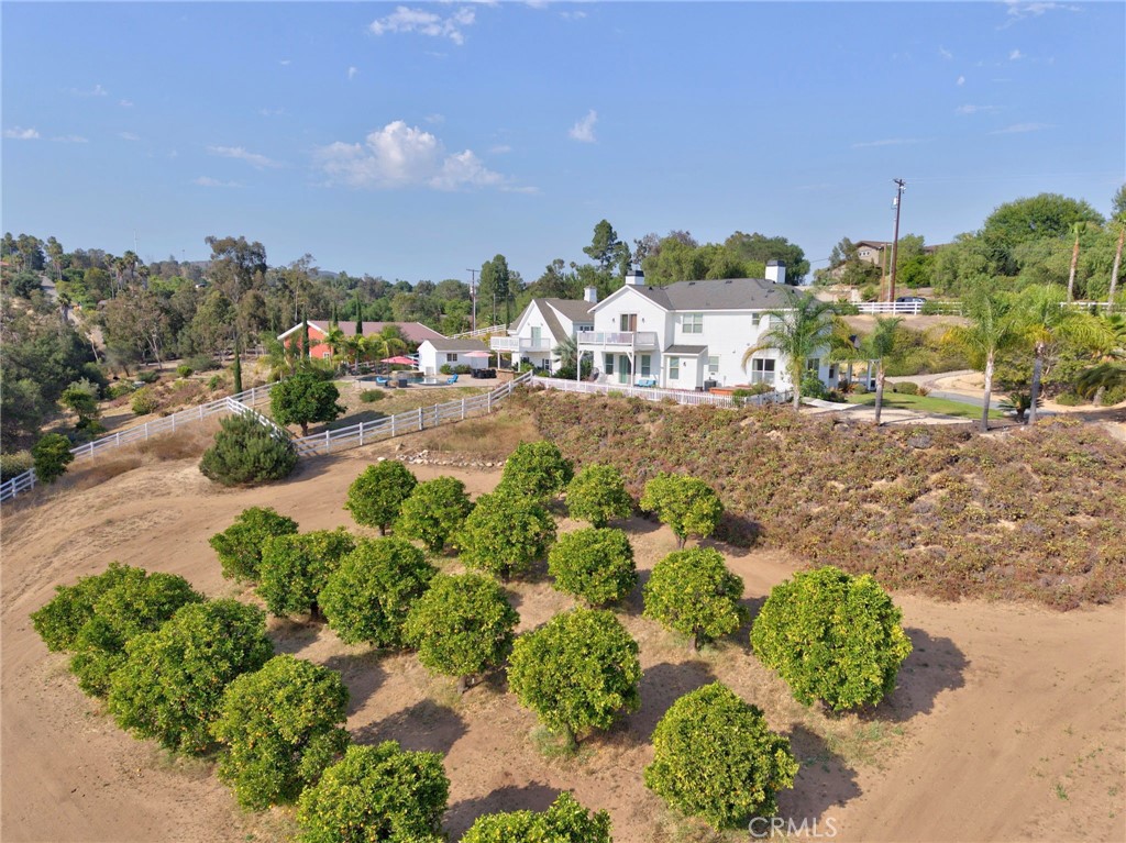 1130 Sierra Bonita Property Photo 60