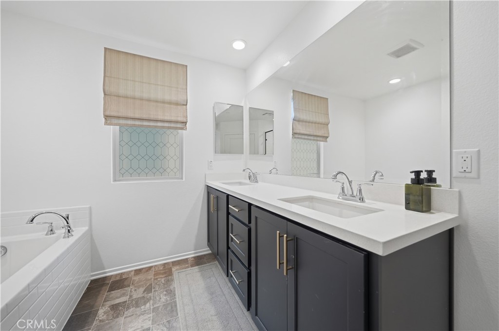 29605 Aramina Court Property Photo 25