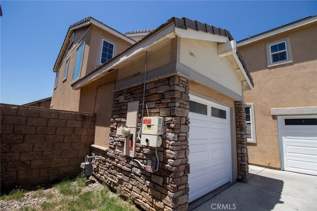 702 Suncup Circle Property Photo 2
