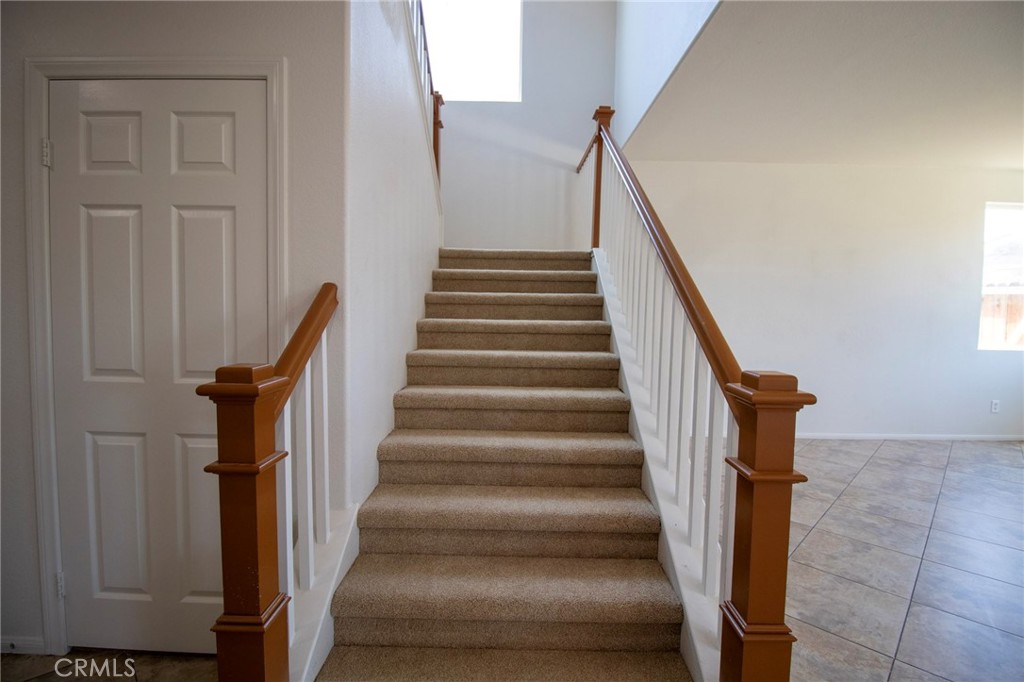 702 Suncup Circle Property Photo 4