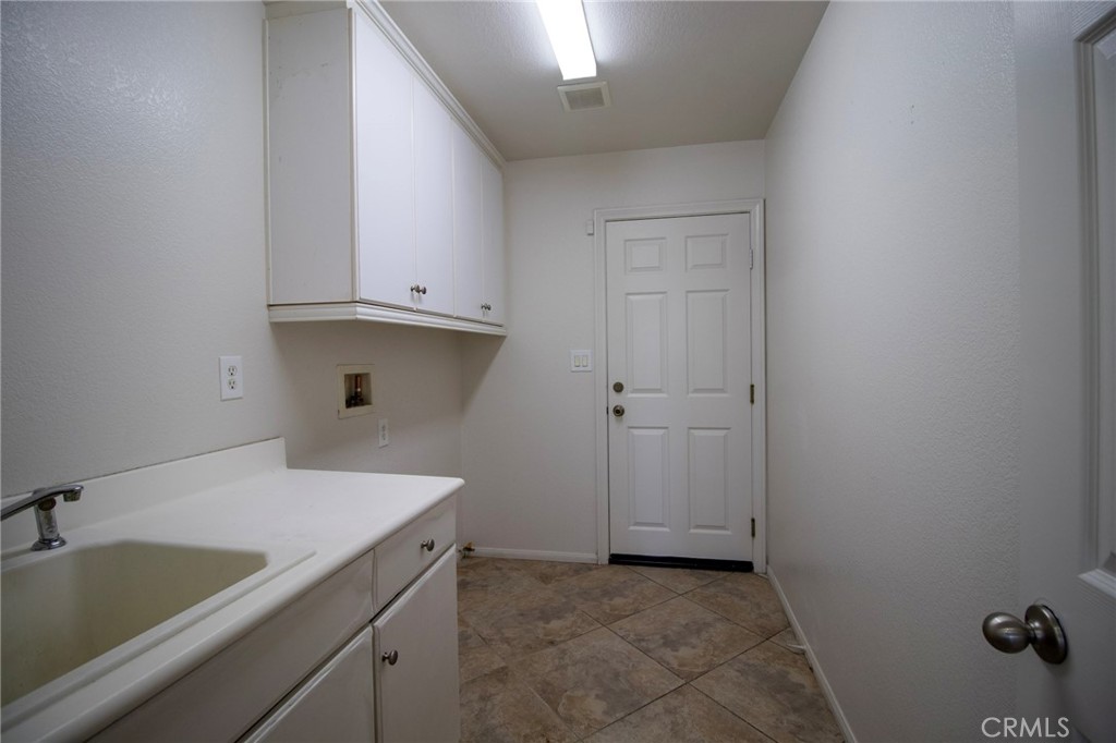 702 Suncup Circle Property Photo 13