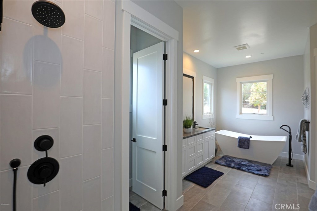 1210 Hager Lane Property Photo 32