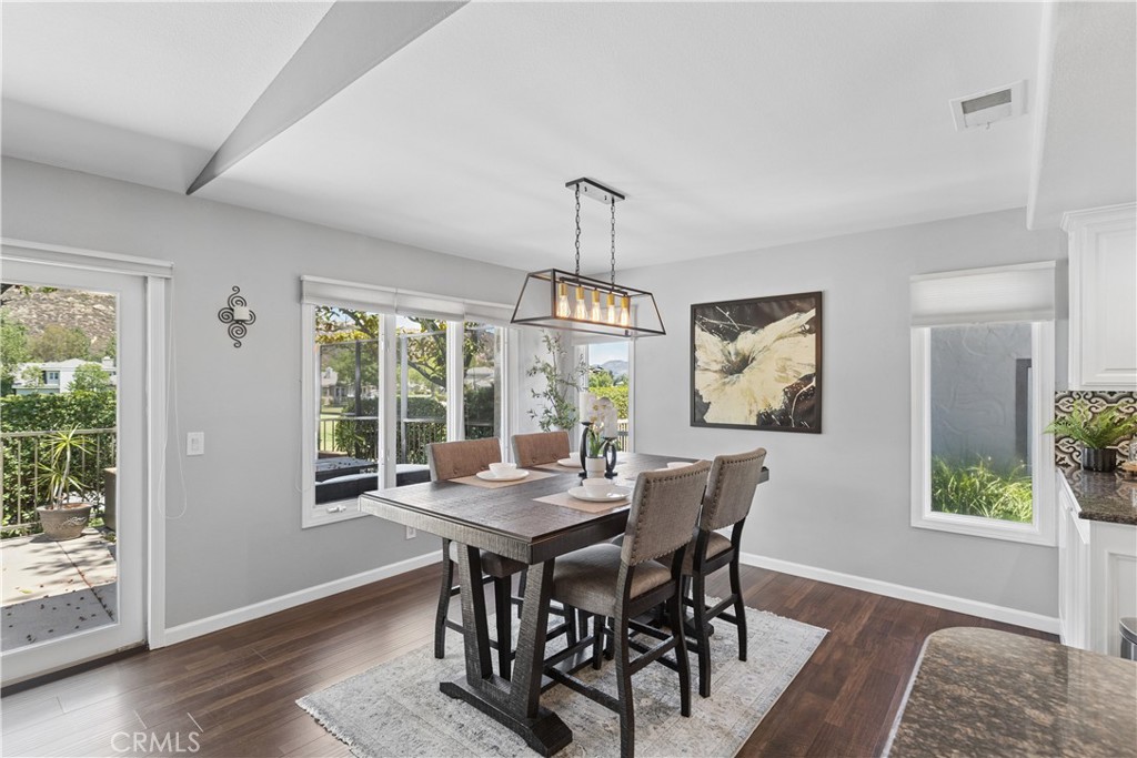 38321 Oaktree Property Photo 12