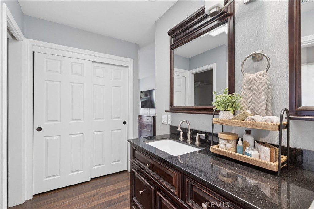 38321 Oaktree Property Photo 16