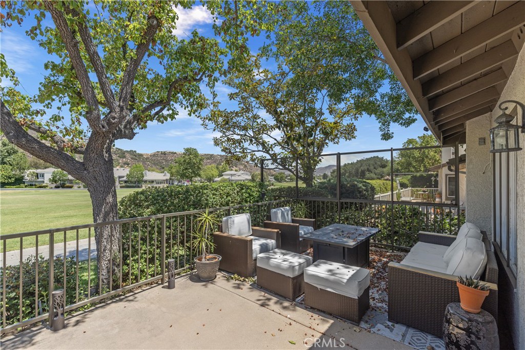 38321 Oaktree Property Photo 27