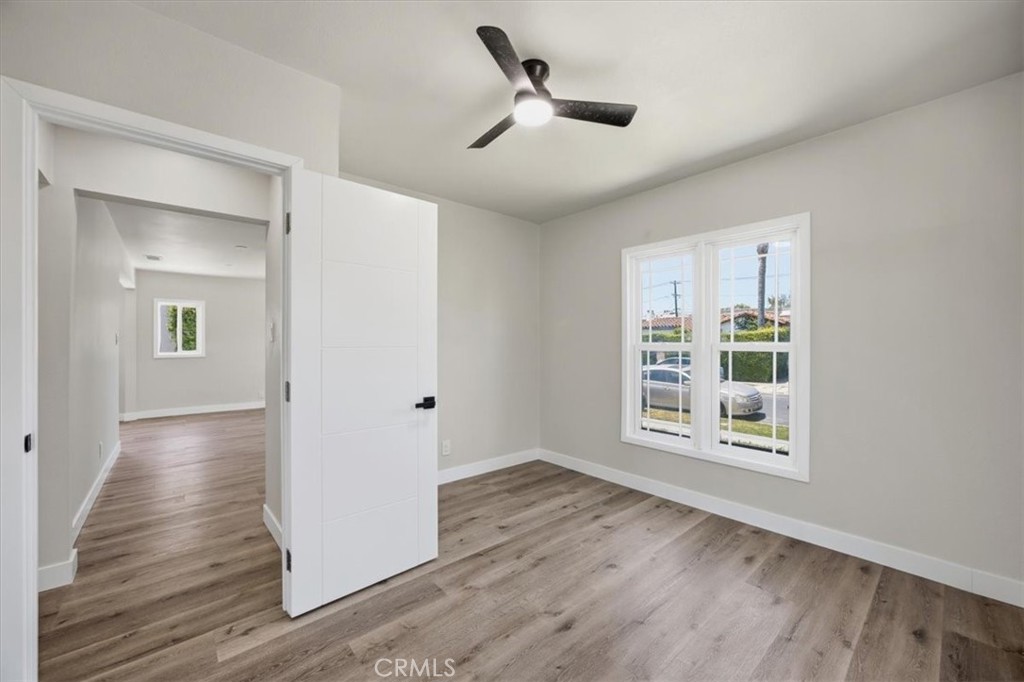 1636 S Ridgeley Property Photo 11