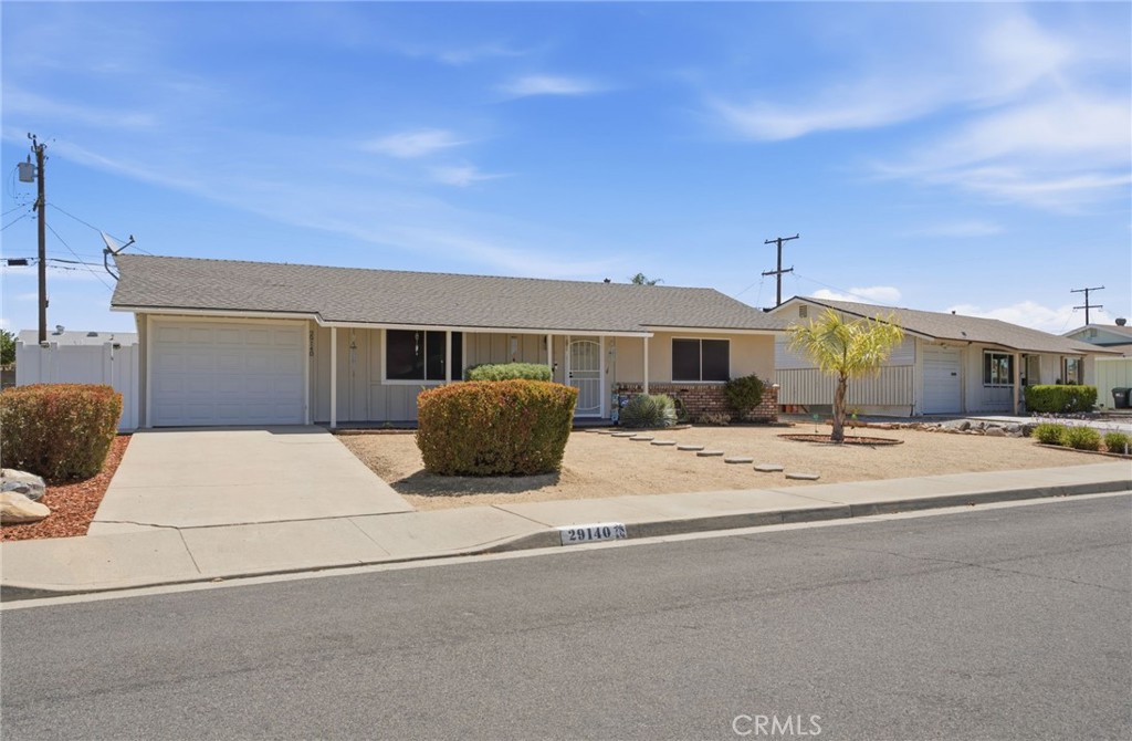 29140 Prestwick Road Property Photo 1