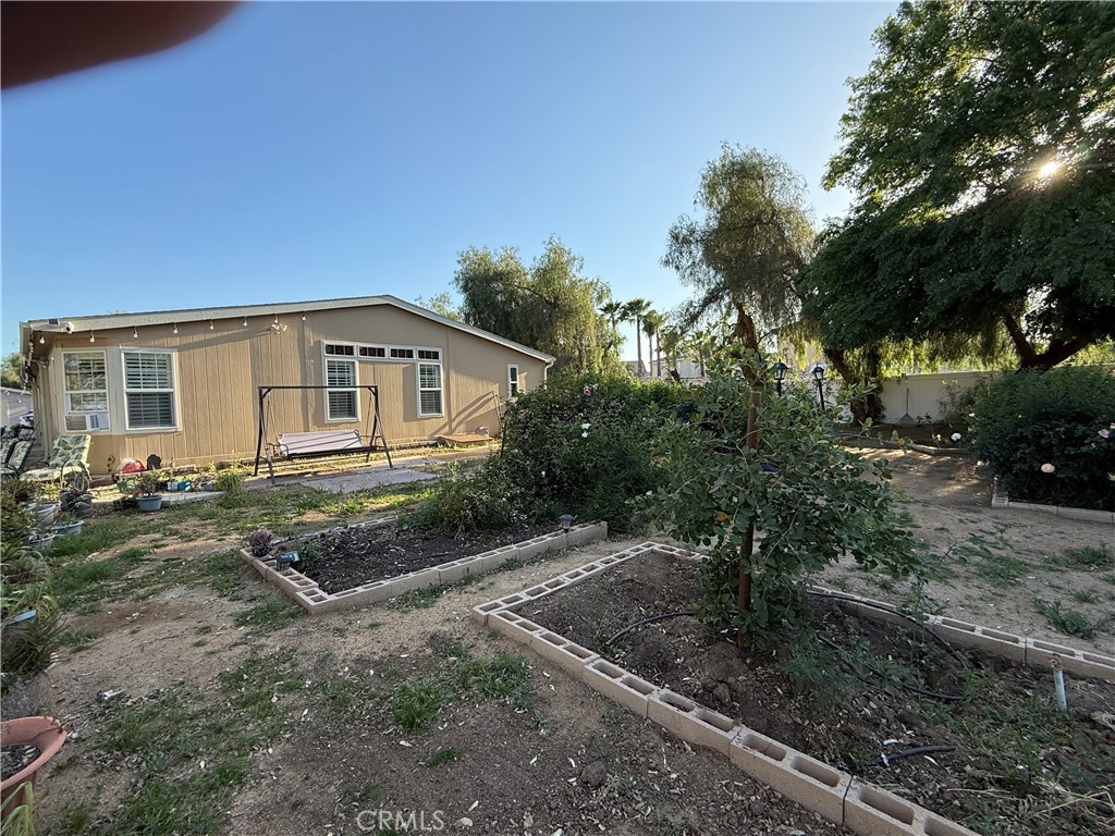 26825 Lazy Creek Rd Property Photo 4