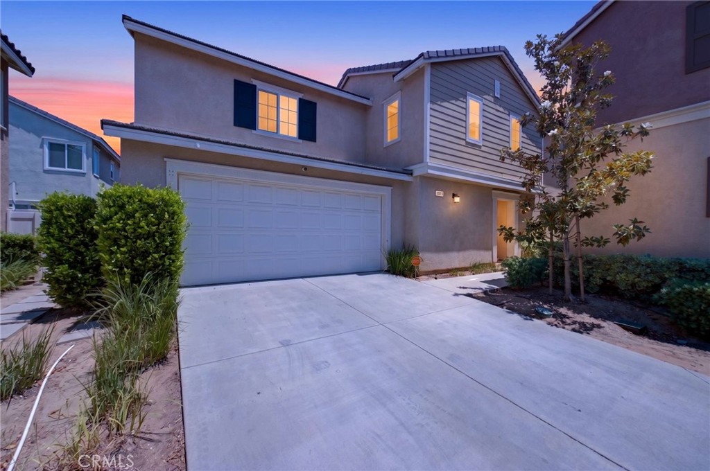 1365 Sunset Place D Property Photo 1