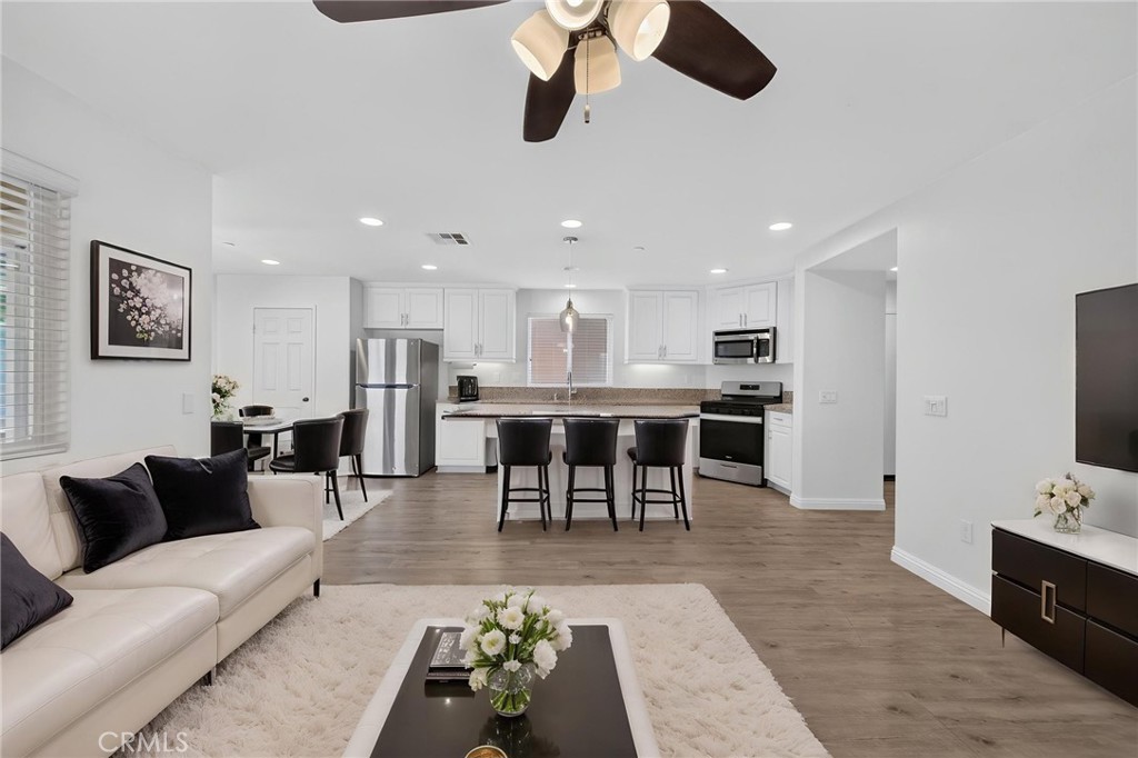 1365 Sunset Place D Property Photo 2