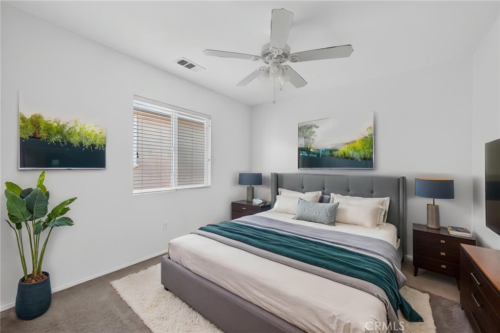 1365 Sunset Place D Property Photo 6