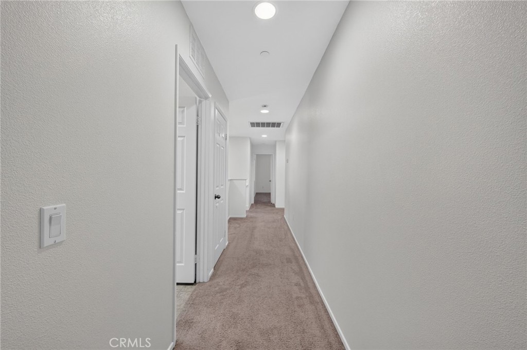 1365 Sunset Place D Property Photo 43