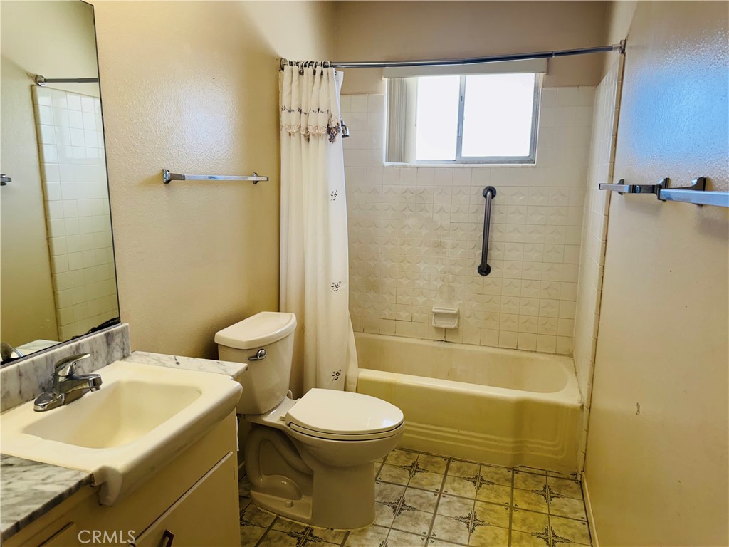 28891 Olympia Way Property Photo 2