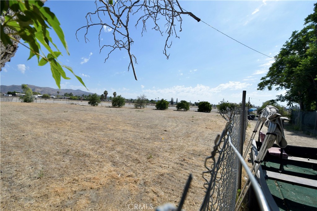 43763 State Highway 74 Property Photo 4