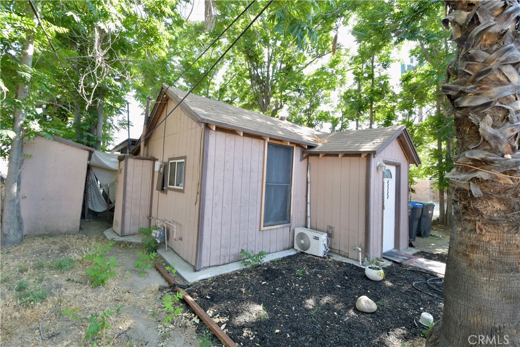 43763 State Highway 74 Property Photo 14