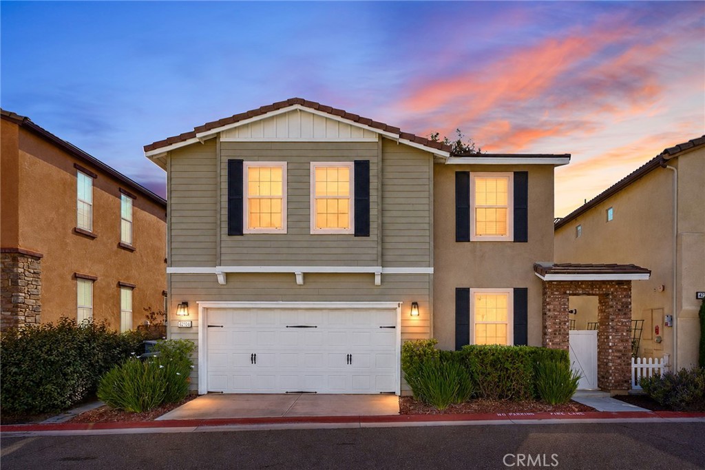 42704 Azure Property Photo 2