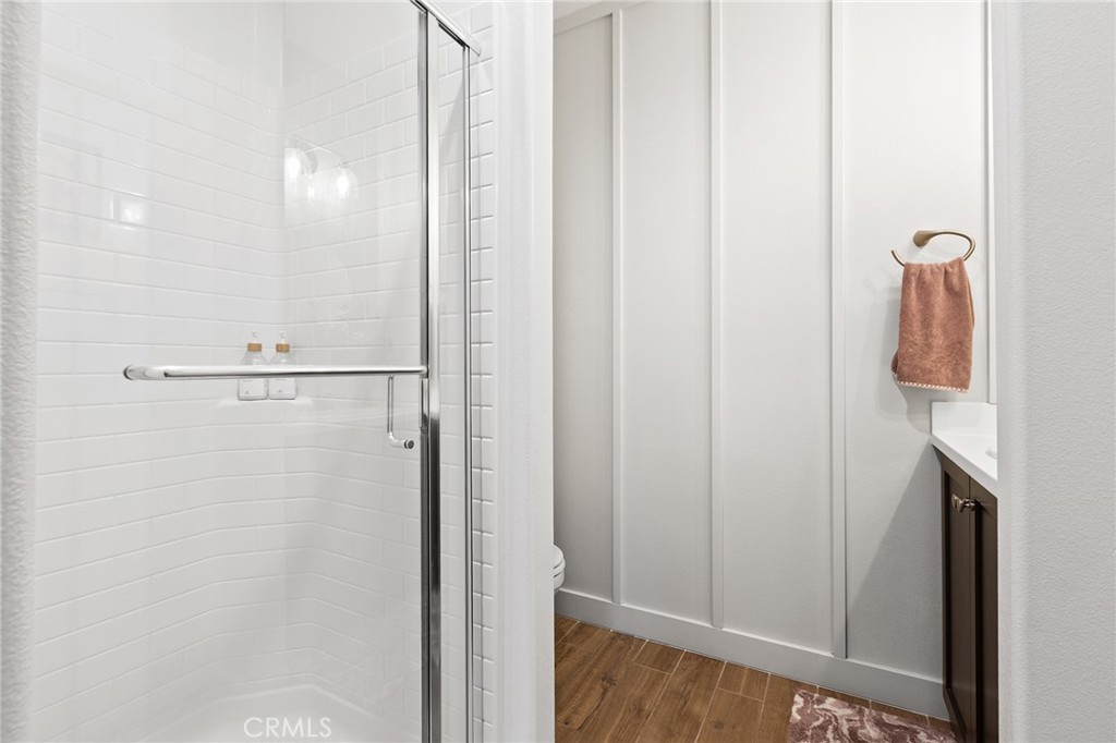 42704 Azure Property Photo 26