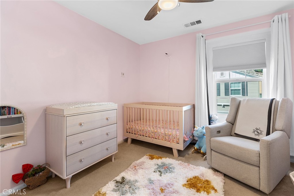 42704 Azure Property Photo 29