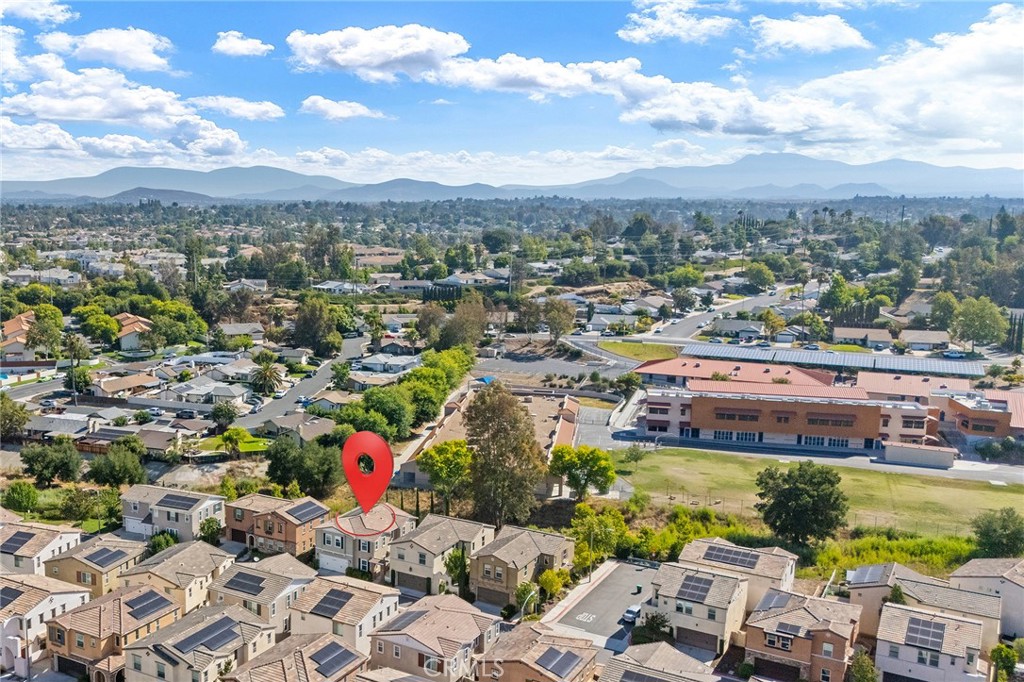 42704 Azure Property Photo 53