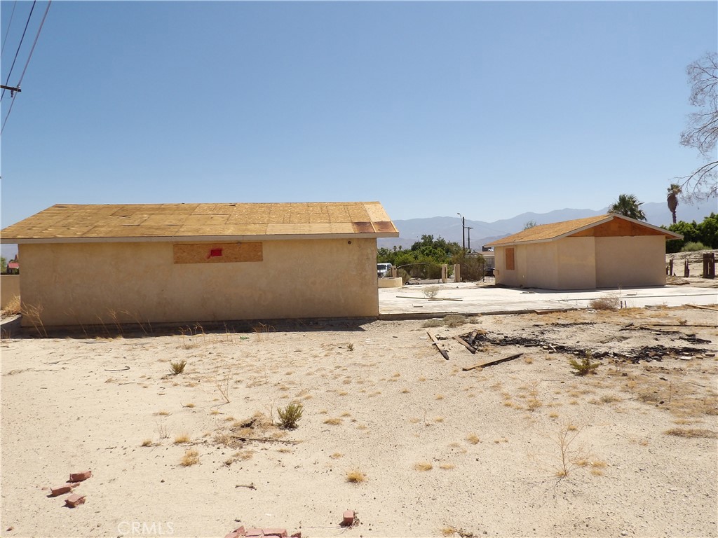 72998 30th Avenue Property Photo 3