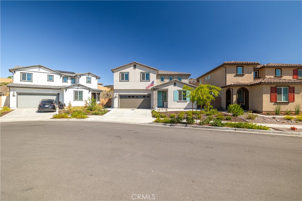 34316 Cyan Cove Property Photo 3
