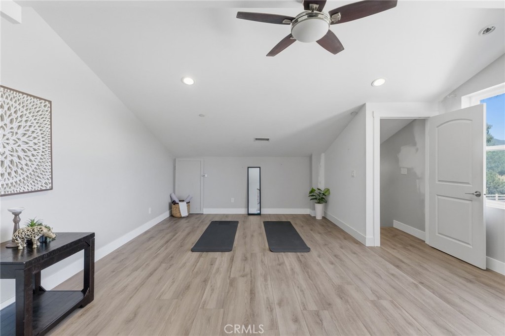 24940 Hayes Property Photo 39