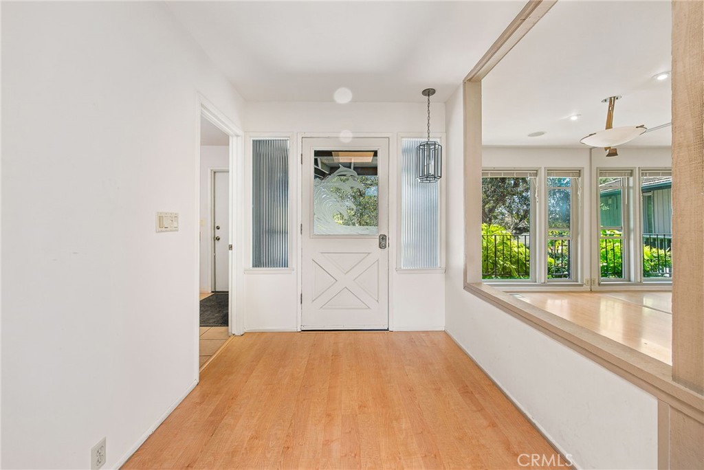 10960 Treeside Lane Property Photo 10