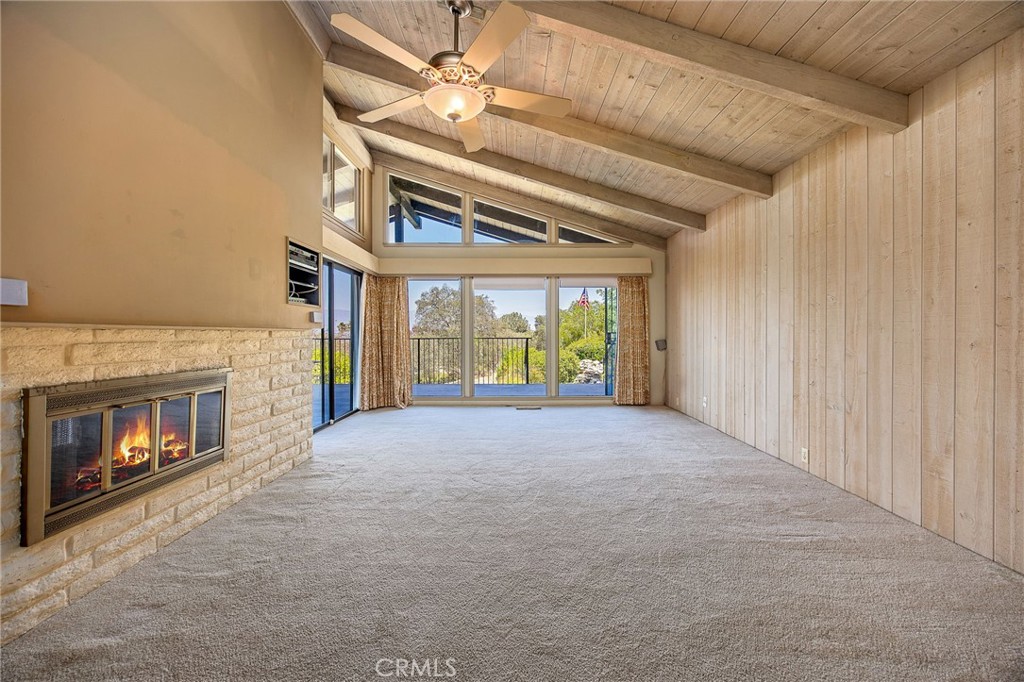 10960 Treeside Lane Property Photo 13
