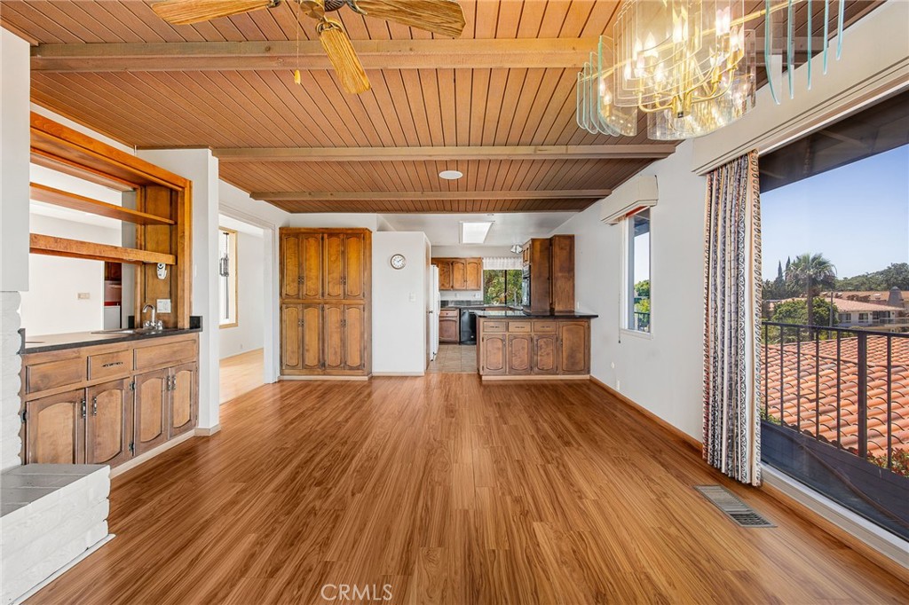 10960 Treeside Lane Property Photo 19