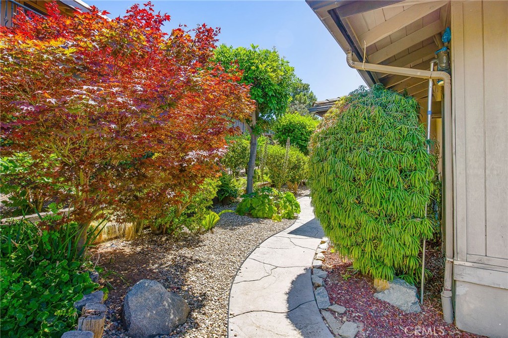 10960 Treeside Lane Property Photo 45