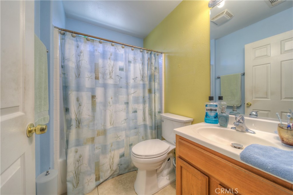 259 E 6th Property Photo 21