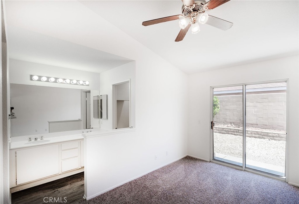 2220 Glenwood Ave Property Photo 19