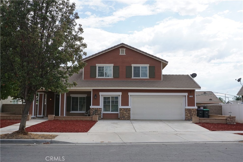 5385 Satinstone Property Photo 1