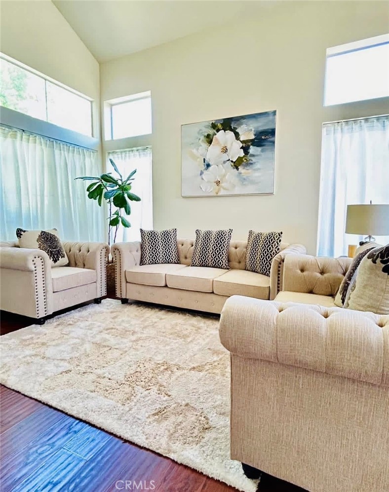 30780 Loma Linda Property Photo 5