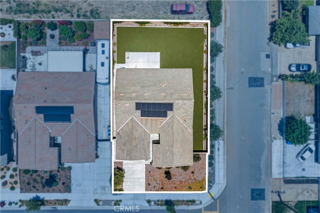 9019 Black Thorn Street Property Photo 3