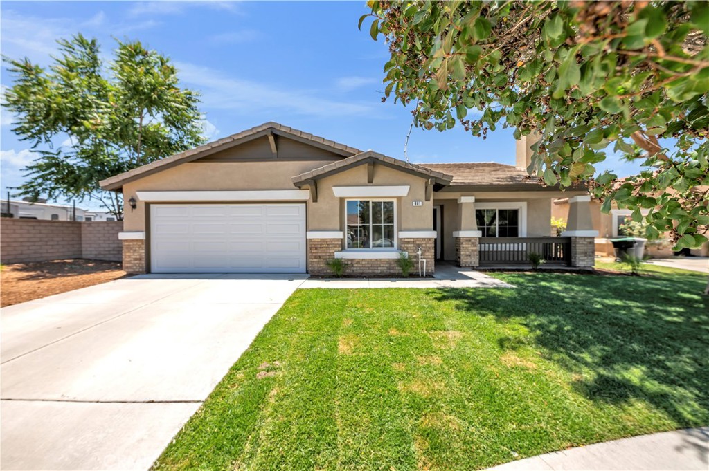 801 Aria Property Photo 1