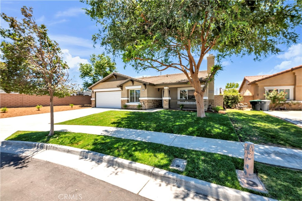 801 Aria Property Photo 2
