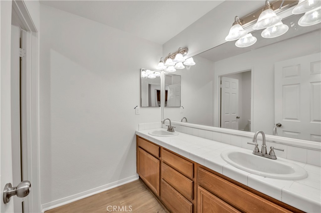 801 Aria Property Photo 15