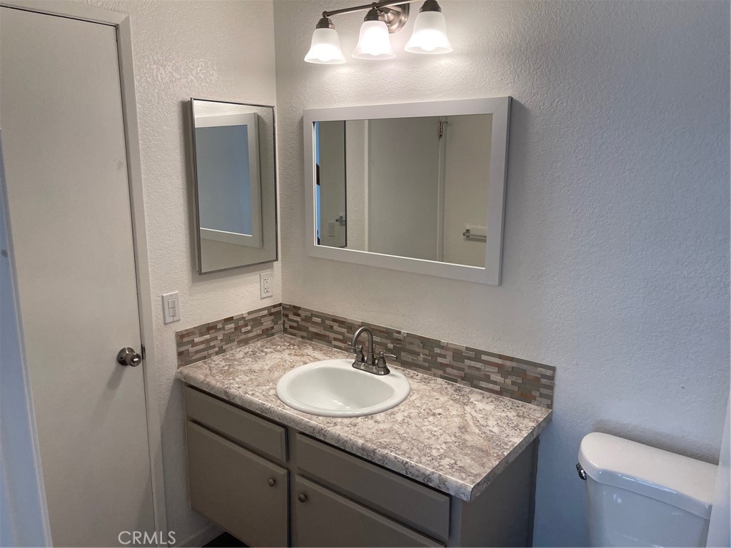 1005 Lilac Street Property Photo 9
