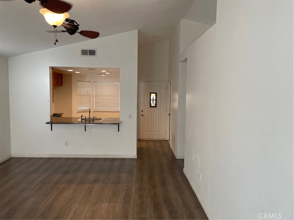 1005 Lilac Street Property Photo 10
