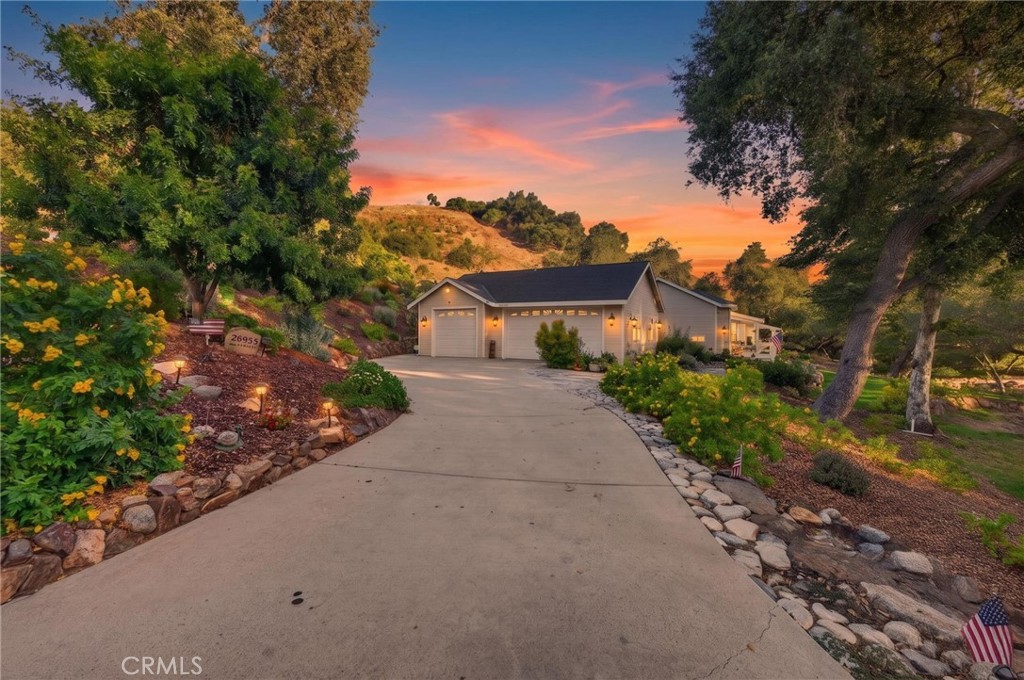 26955 Corte Cristal Property Photo 6